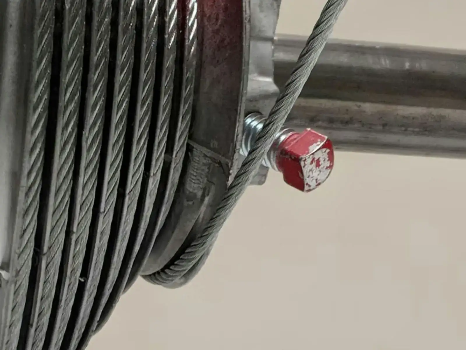 New lift cable on a drum